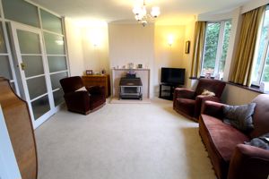 Living Room- click for photo gallery